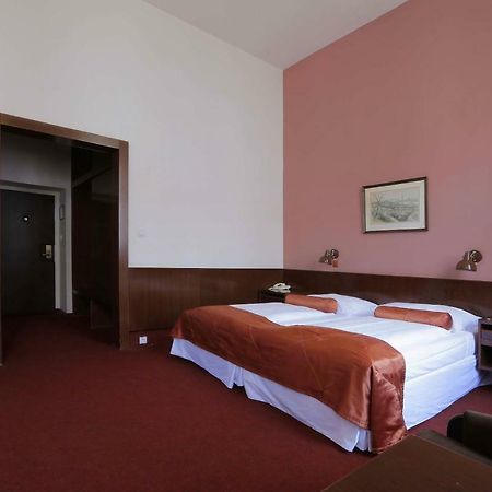 Hotel Slavia Brno Esterno foto