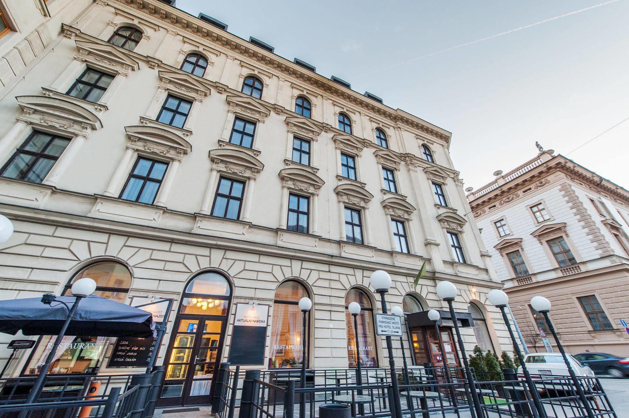Hotel Slavia Brno Esterno foto