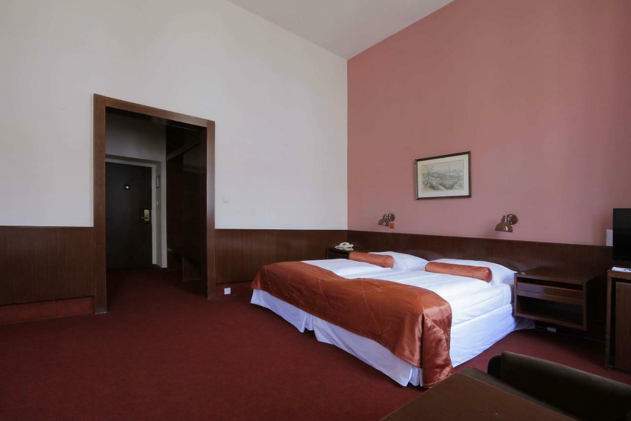 Hotel Slavia Brno Esterno foto